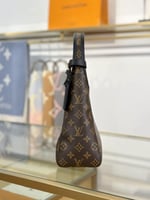 شنطة لويس فيتون تقليد مستر كواليتي