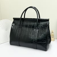 شنطة ماركة لورو بيانا تقليد عالي الجودة