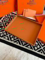 صواني متنوعة من ماركة هيرمس تقليد عالي الجودة