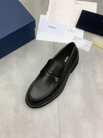 حذا رجالي فاخر من ديور تقليد علي الجودة