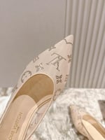 حذاء نسائي من لويس فيتون- تقليد أعلى جودة