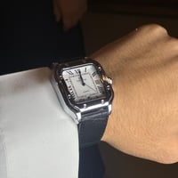 ساعة جلد تصميم سانتوس اسود