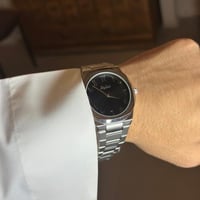 ساعة سكاي اسود