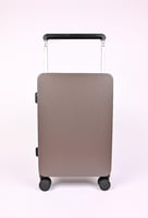 شنط سفر فايبر مقاس 20 الون الكوفي كبينة طيران