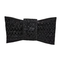 شنطة سهرة بألوان مختلفة مرصعة بالكريستال