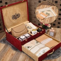 بوكس شنطه مع طقم صلاة مع اكسسوارات راقيه