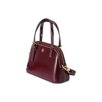 حقيبة نسائية لامعة