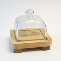 صحن زجاج بقاعدة خشب هندي