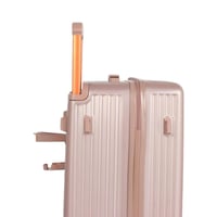 طقم حقائب سفر صلب (3 قطع) – تصميم عصري وقوة أداء