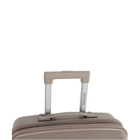 طقم حقائب سفر ضد الكسر - polypropylene - يتكون من...