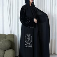 عبايه نص كلوش (الكم مخمل-860