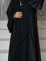 عبايه كلوش كلاسيكيه ناعمه بتدخيله چاكار-145