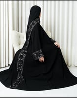 عبايه نص كلوش على تطريز اغصان_940