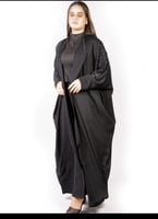 عبايه نص بشت على تطريز وشك بالاكتاف-114