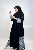 عبايه كلوش انترنت على تايجر اسود-134