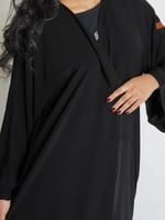 عبايه فاخره ملكيه على شكل قمريات عالكم والامام وال...