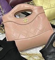 وردي لوقو ذهبي
