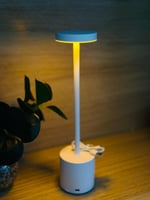 مصباح طاولة LED