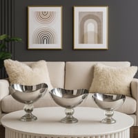 صواني تقديم معدنية بقاعدة كريستالية