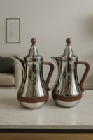 دلة استيل بلون فضي بلمسة خشبية فاخره