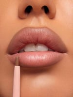 شجلام محدد شفاه مطفي Mojave