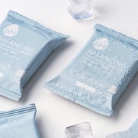 برتي مناديل مزيل مكياج بالهاليرونيك اسيد منظفة للش...