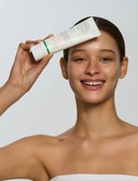 اكسيس واي رغوة التنظيف المنعشة ليوم الاحد 120 مل