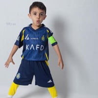 طقم النصر ولادي لون أزرق