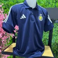 تيشيرت بولو كحلي بشعار النصر