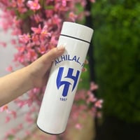 مق أبيض بشعار الهلال