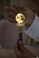 تعليقة صقر مع كسرة العود كتابة الاسم حسب طلبك