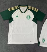 تيشيرت المنتخب السعودي الجديد لون أبيض 2023 - 2024...