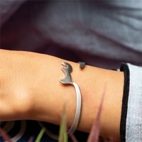 أساور حروف تصميم الحرف حسب الطلب - متجر درة مسك