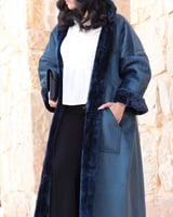 فروة نسائي كلاسيك لون كحلي تميزي بشتاء دافى - متجر...