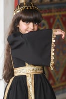 فستان بناتي أسود بشعار يوم التأسيس متجر درة مسك