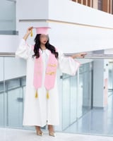 عباية تخرج اوف وايت موديل الفيونكه لسنة 2025