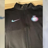 جاكيت النصر بشعار مموج