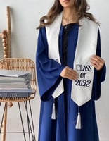 أجمل أرواب التخرج بالاسم والعبارة وسنة التخرج متجر...