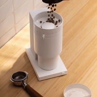 مطحنة القهوة اوبس من فيلو لون ابيض