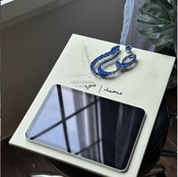 لوحة خشب بفن الخيوط و المسامير