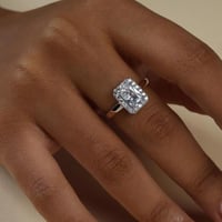 خاتم فضه بحجر الزركون الفضي