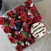 تنسيق على بوكس اكريلك مع الكيك