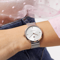 ساعة تومي هيليفيغر