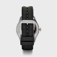 ساعة تومي هيلفيغر