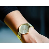 ساعة تومي هيلفيغر