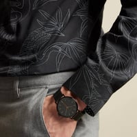 ساعة تيد بيكر