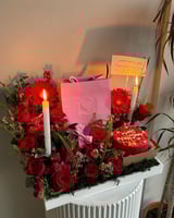 تنسيق الحب على ستاند