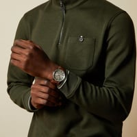 ساعة تيد بيكر