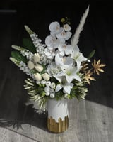 فازه ورد صناعي