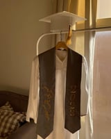 عبايات تخرج بالاسم (سكري)